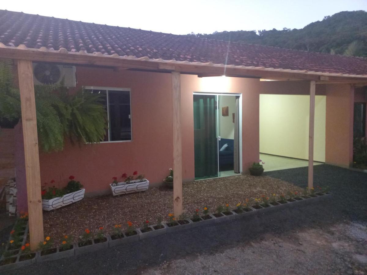 Apartamento Casa Bromelia 2 *
